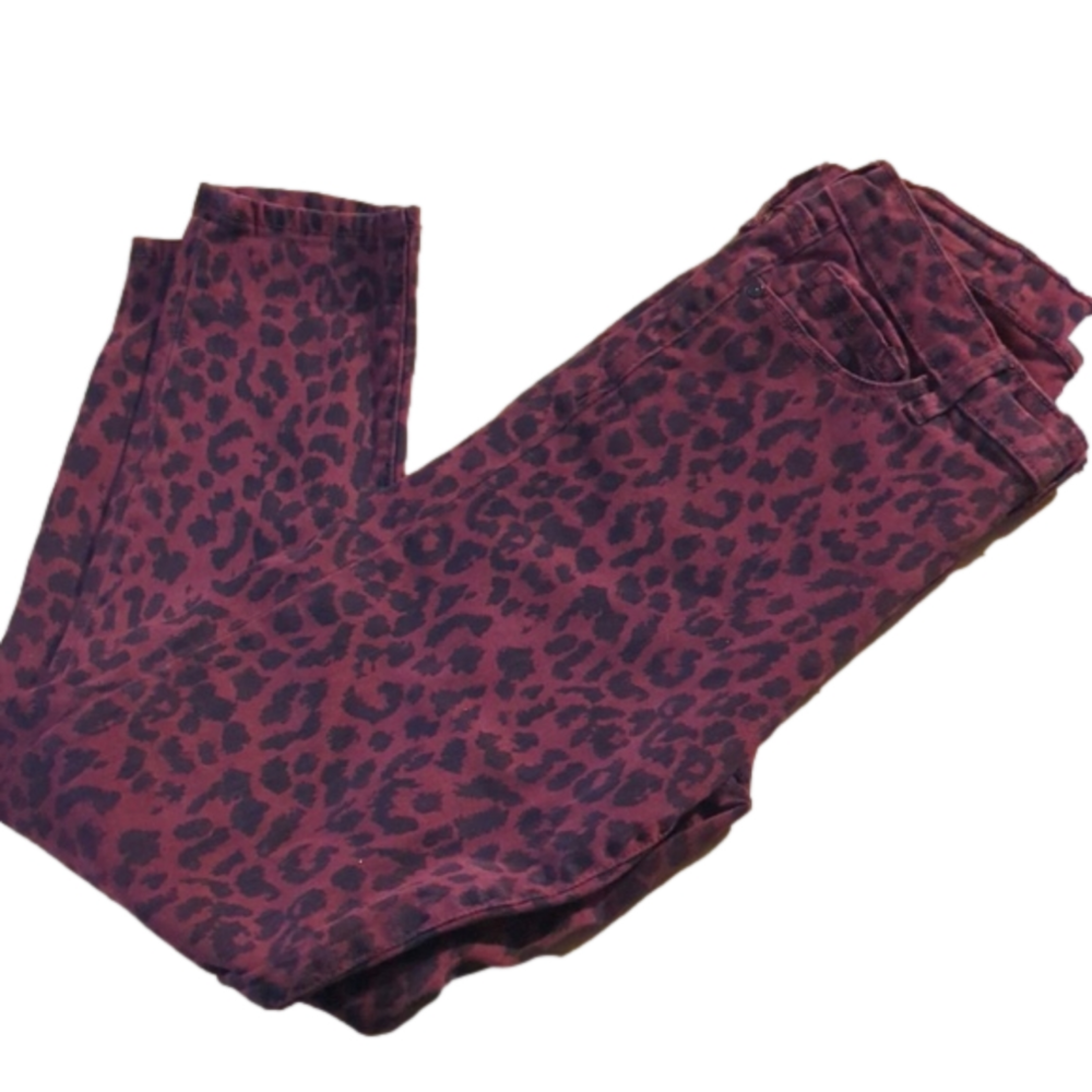 Maroon animal print jeans by social standard sanctuary size 4